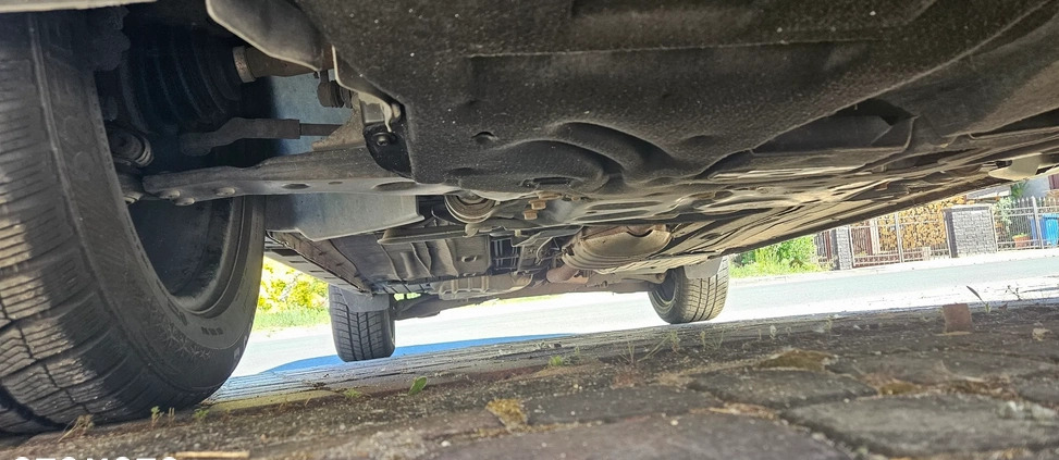 Ford Kuga cena 69800 przebieg: 46888, rok produkcji 2015 z Lubin małe 277